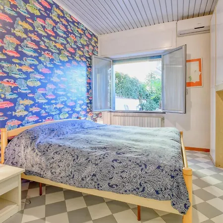 2 Bedroom In * Chiavari