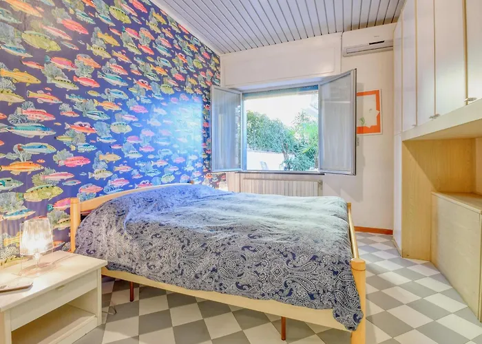 2 Bedroom Awesome In * Chiavari