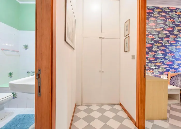 Apartmán 2 Bedroom Awesome In *