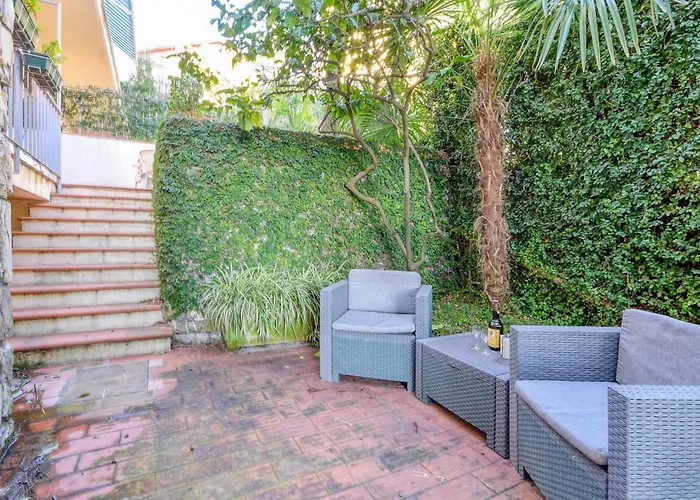 2 Bedroom Awesome In *